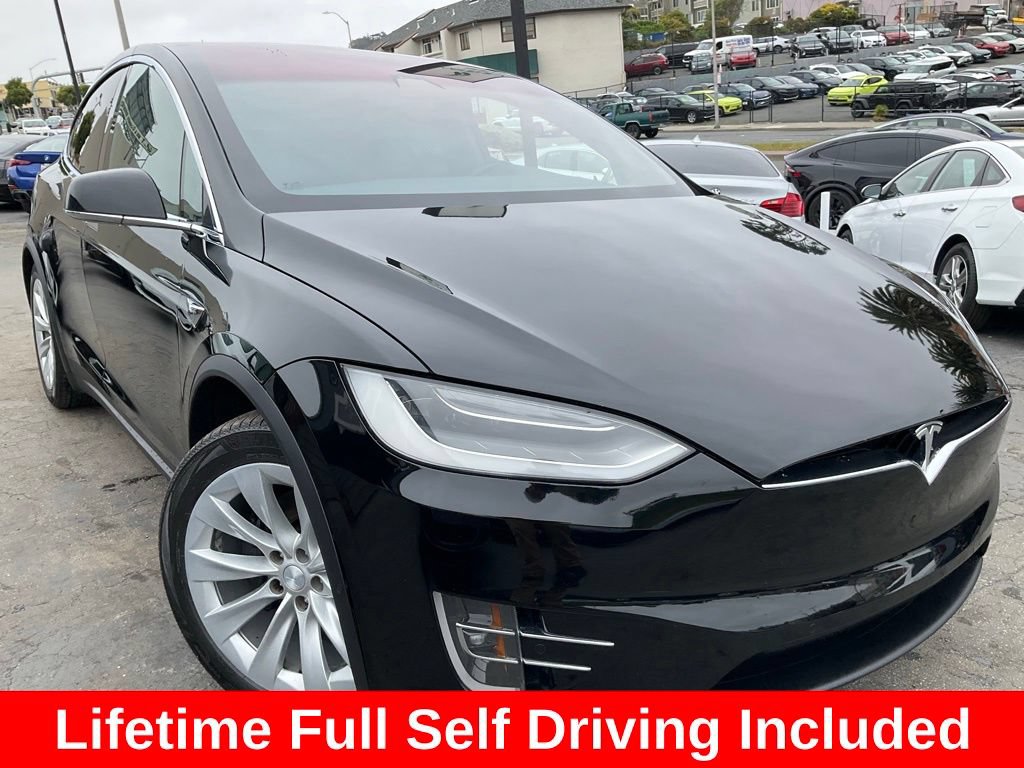 Used 2019 Tesla Model X Long Range AWD/4WD image 1