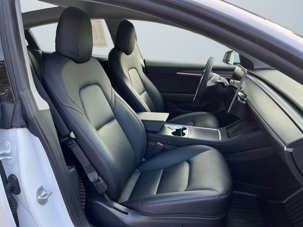 Used 2021 Tesla Model 3 Performance image 16