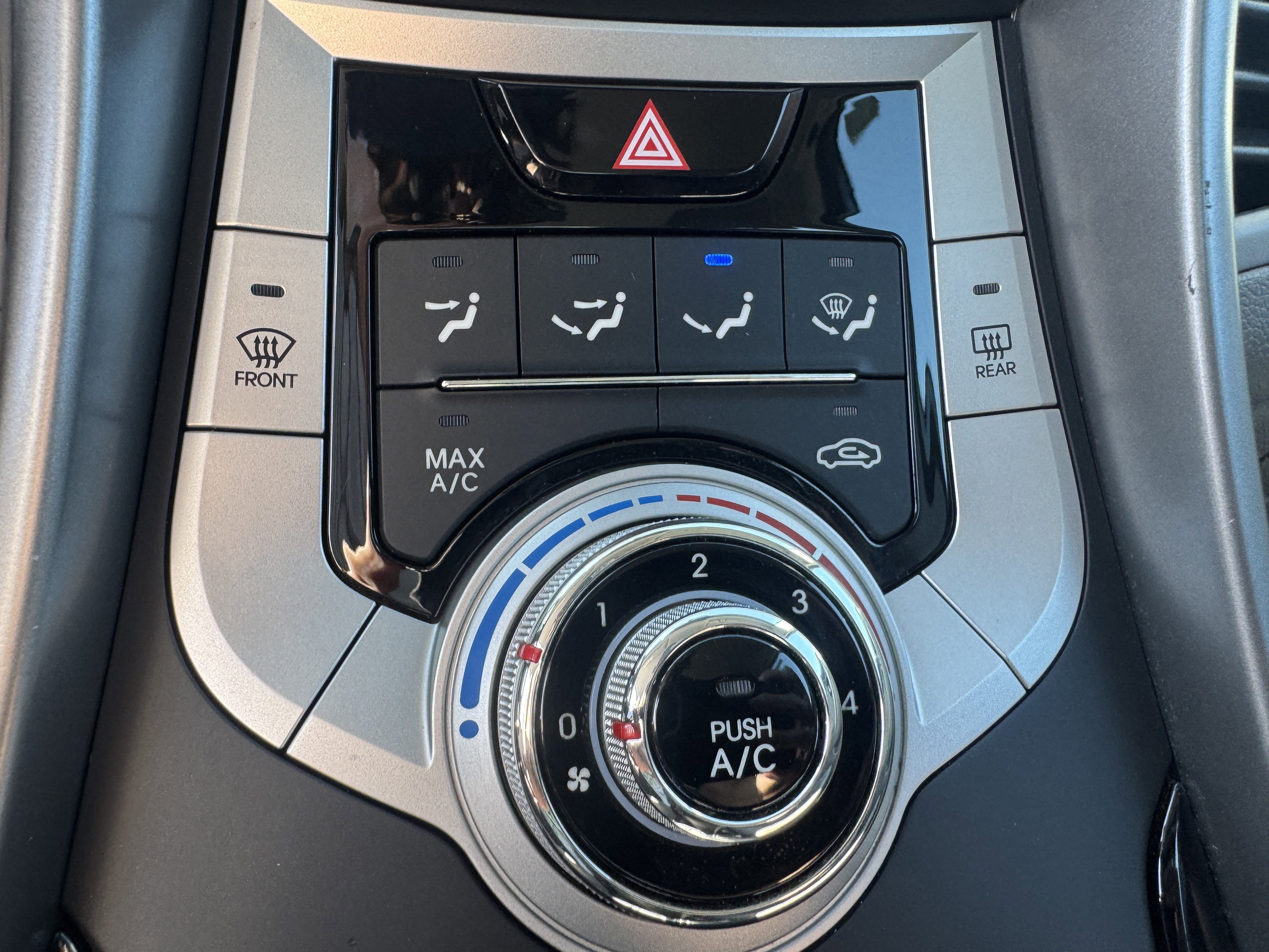 Used 2011 Hyundai Elantra GLS w/ Preferred Equipment Pkg 3 FWD image 31