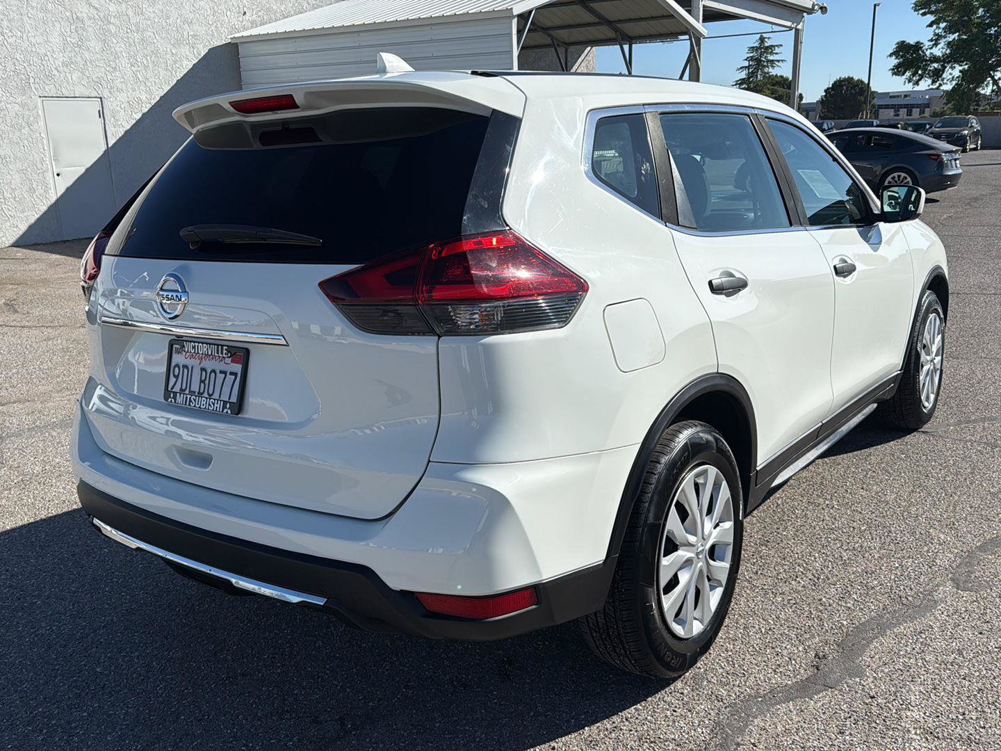 Used 2020 Nissan Rogue S FWD image 8