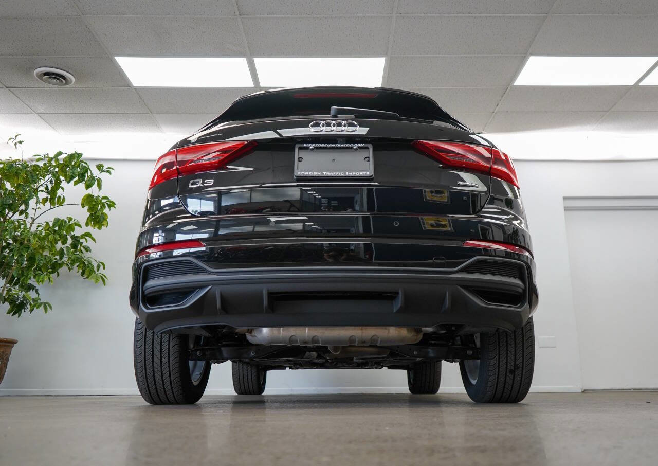 Used 2024 Audi Q3 2.0T Premium Plus w/ Premium Plus Package image 37