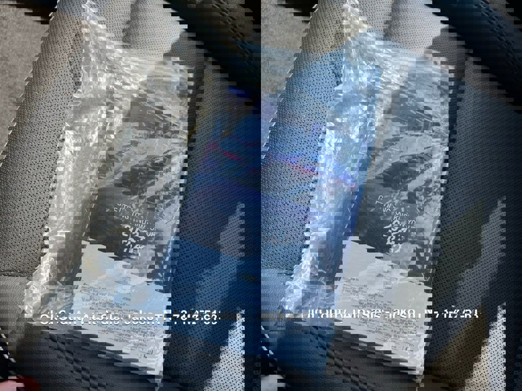 Used 2024 Chevrolet Trax ACTIV w/ Sunroof Package image 44