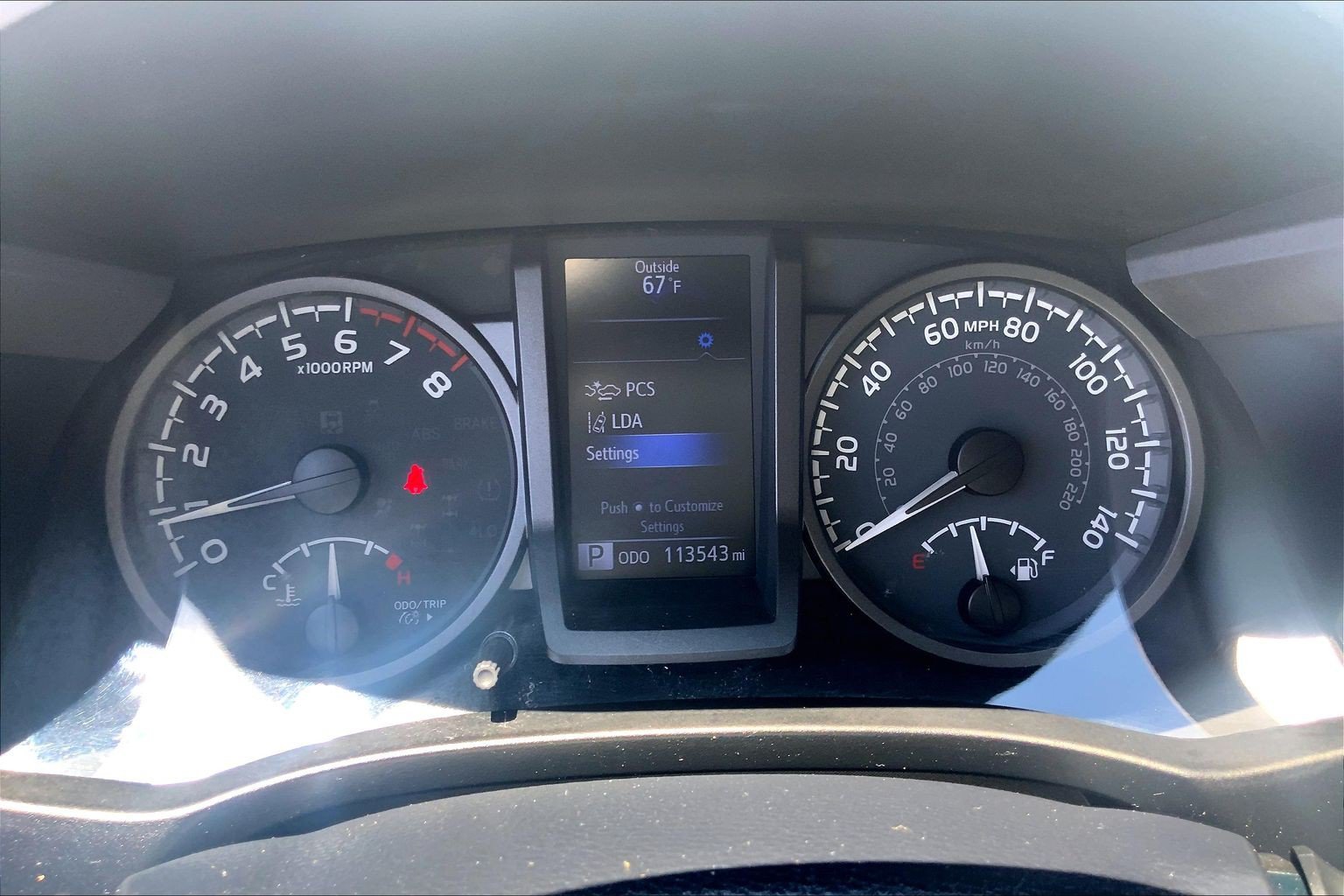 Used 2020 Toyota Tacoma TRD Sport AWD/4WD image 25