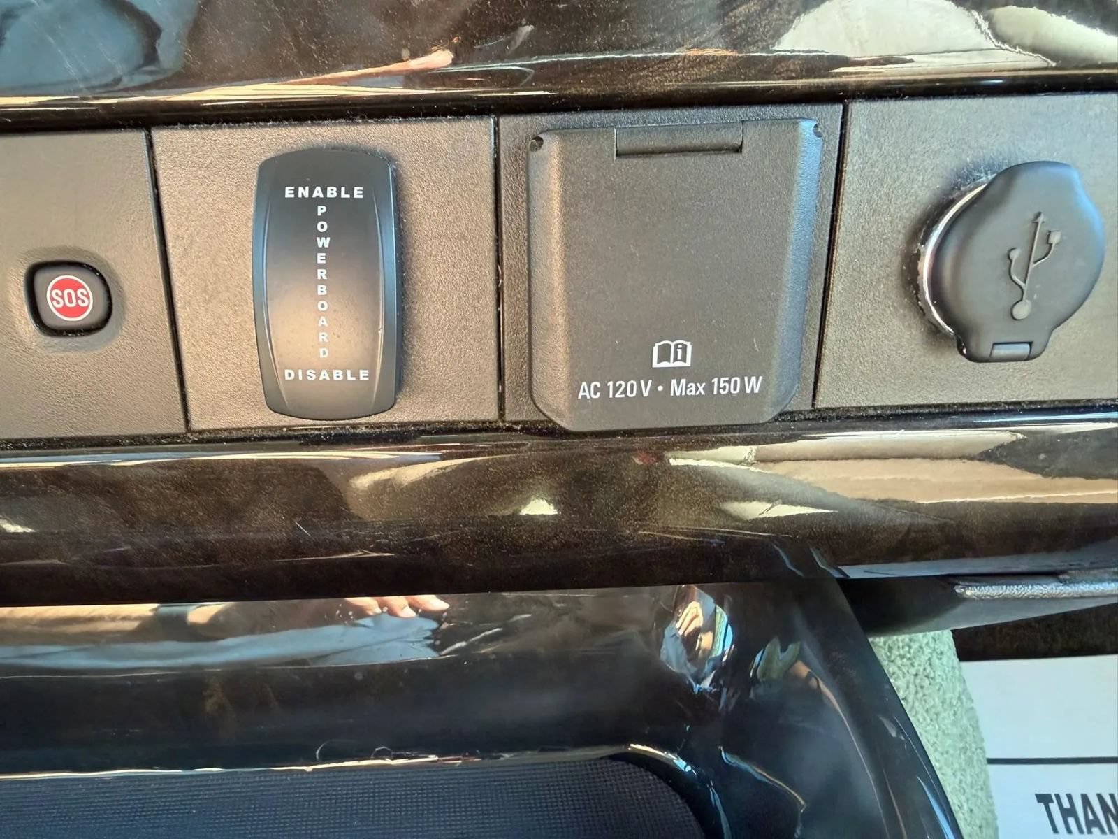 Used 2015 Chevrolet Express 2500 RWD image 26