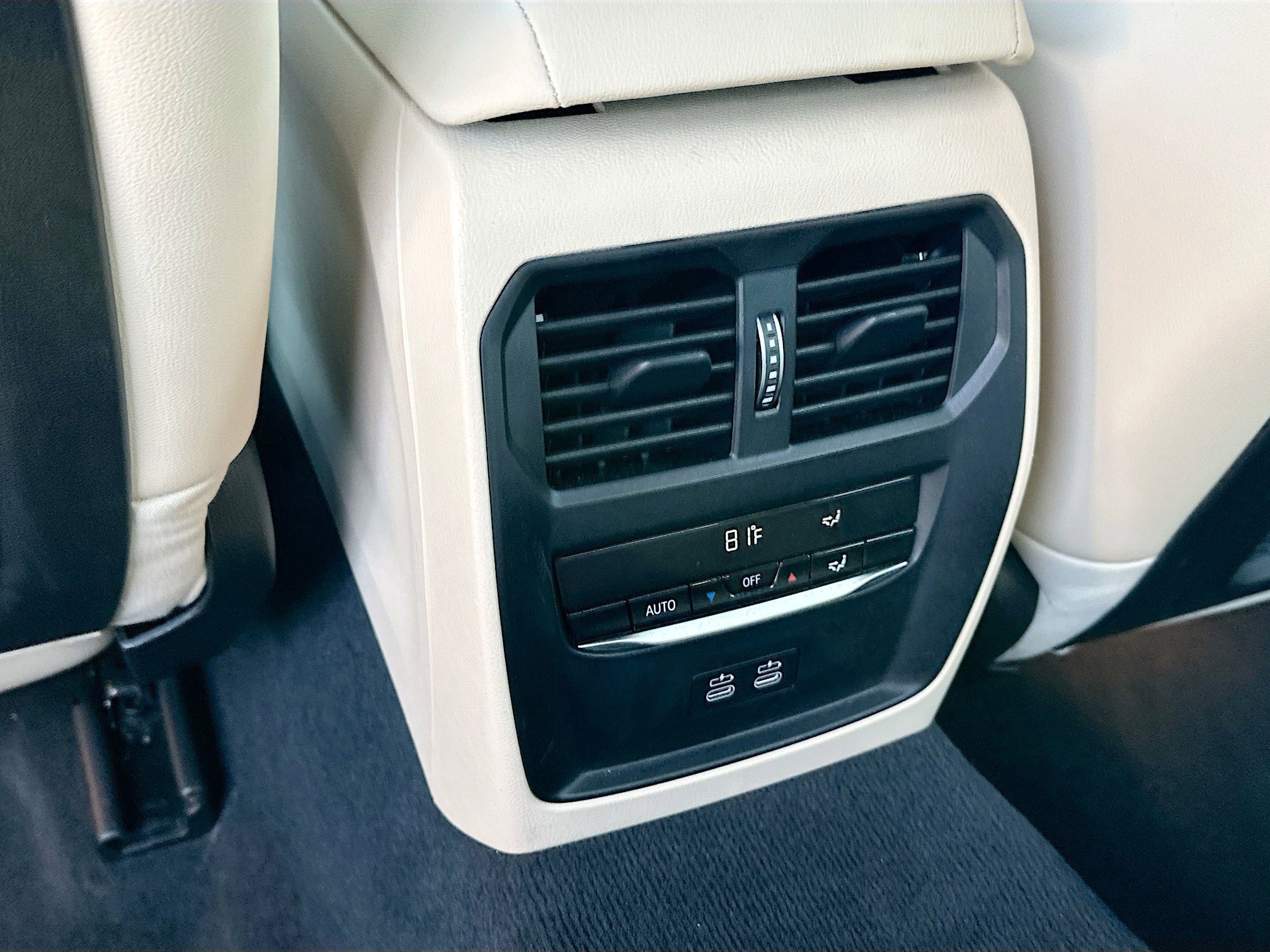 Used 2023 BMW 330i Sedan image 25