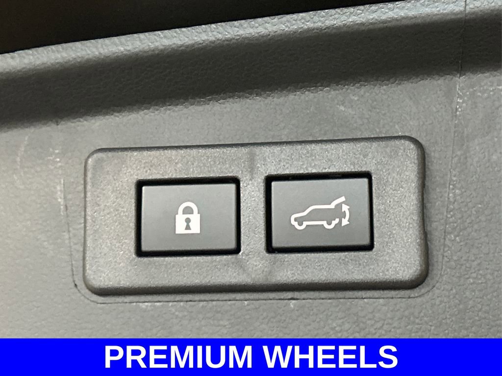 Certified 2025 Subaru Outback Touring XT image 15