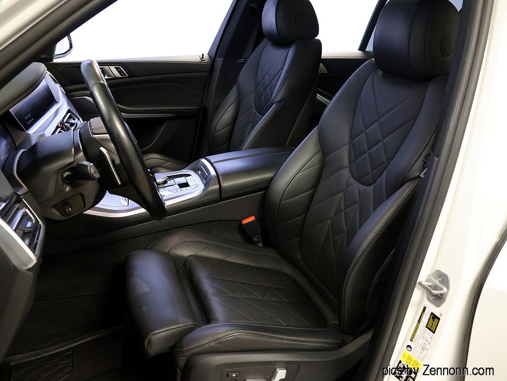 Used 2023 BMW X5 xDrive40i w/ Premium Package image 10