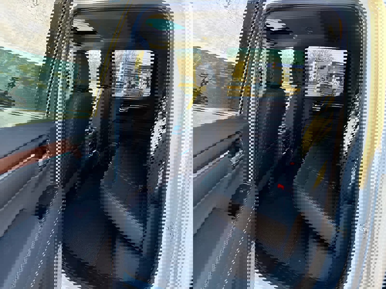 New 2026 GMC Sierra 1500 Denali w/ Denali Reserve Package image 12