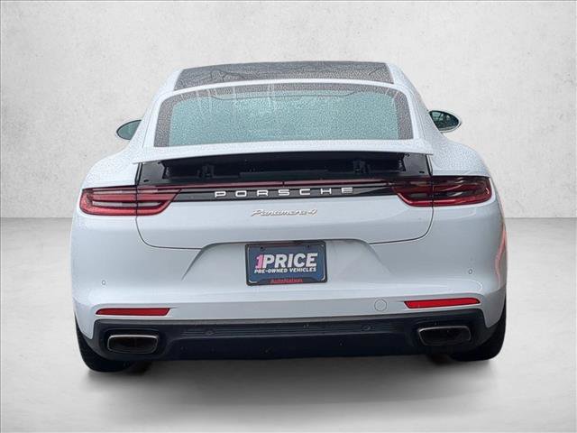 Used 2018 Porsche Panamera 4 image 7