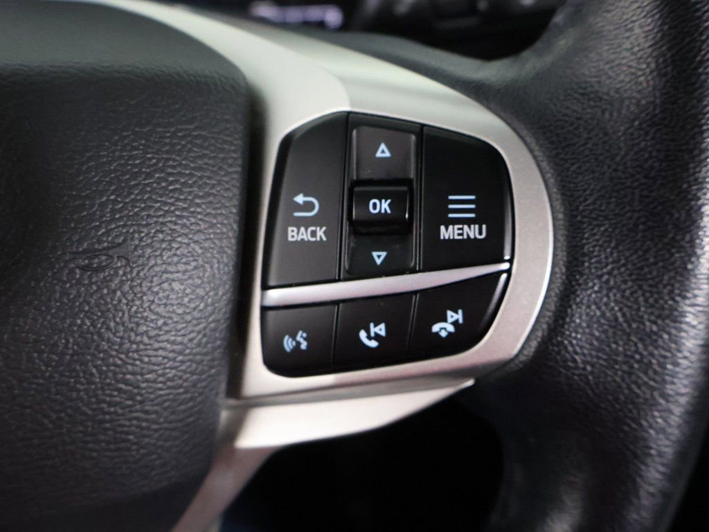 Used 2022 Ford Explorer XLT w/ Equipment Group 202A image 41