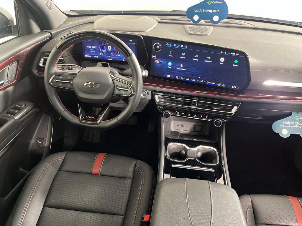 Certified 2024 Chevrolet Traverse RS AWD/4WD image 2