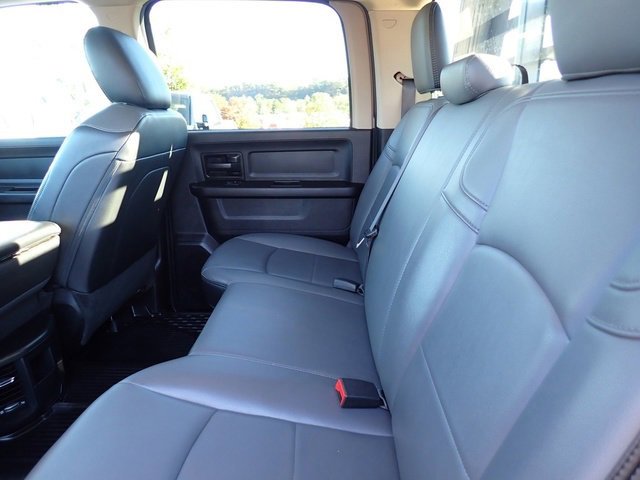 Used 2020 RAM 3500 Tradesman w/ Chrome Appearance Group image 21