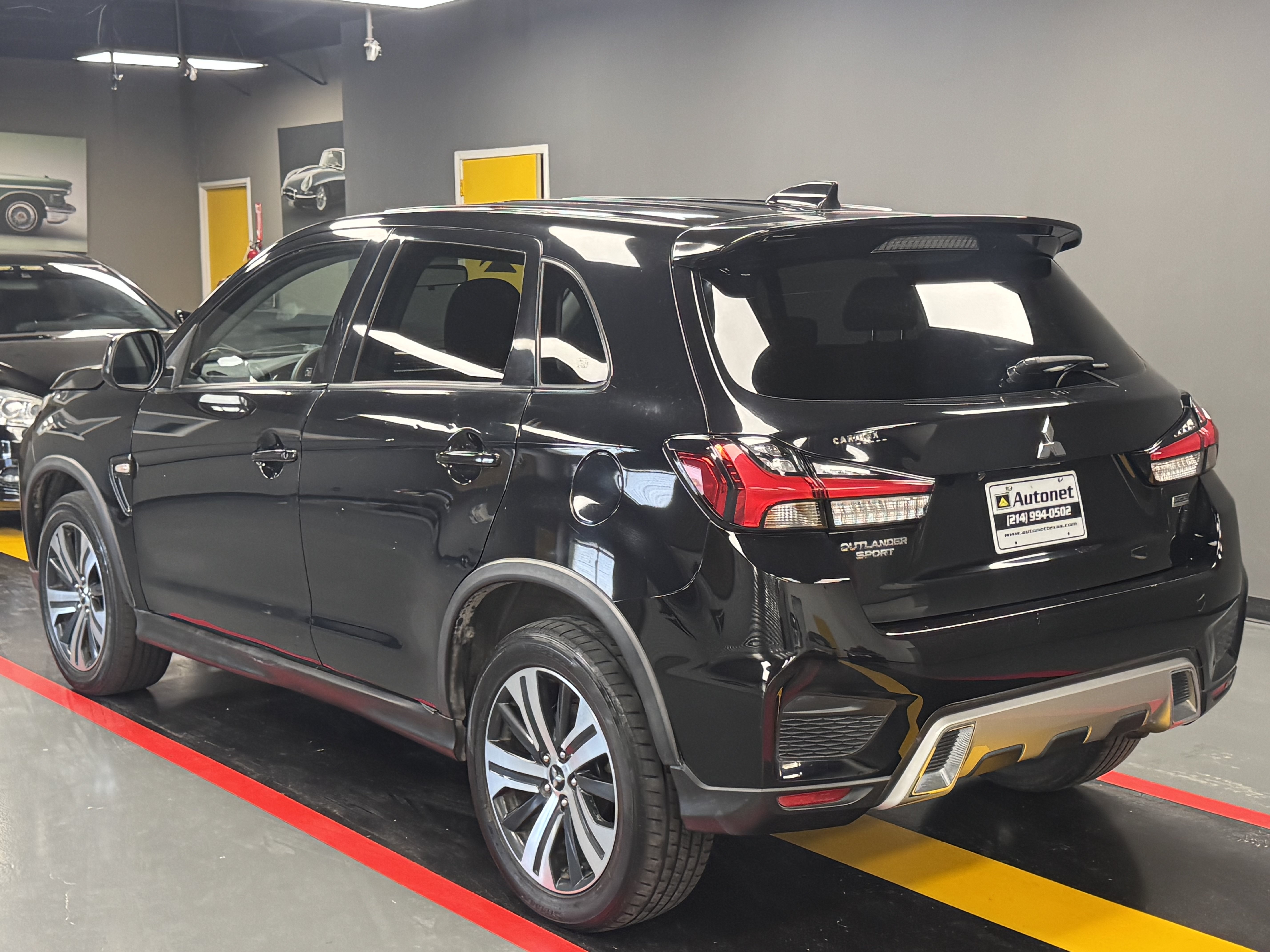 Used 2020 Mitsubishi Outlander Sport ES FWD image 6