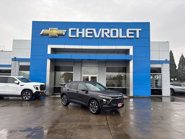 New 2026 Chevrolet Trax RS w/ Driver Confidence Package image 1