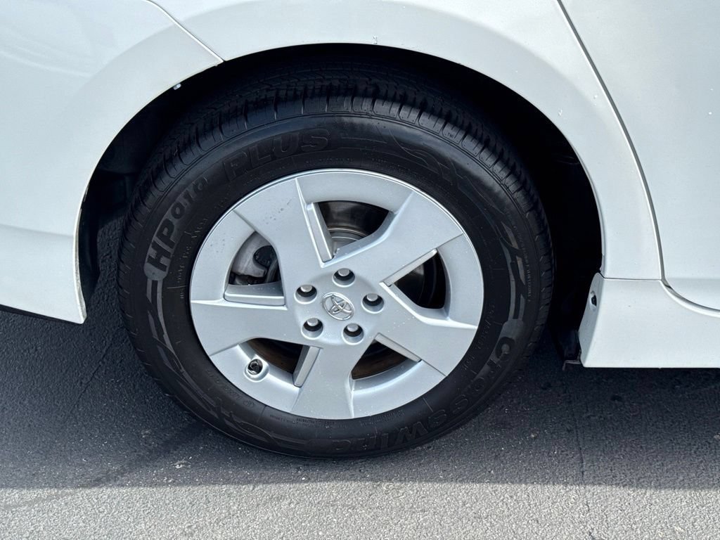 Used 2010 Toyota Prius Two FWD image 14