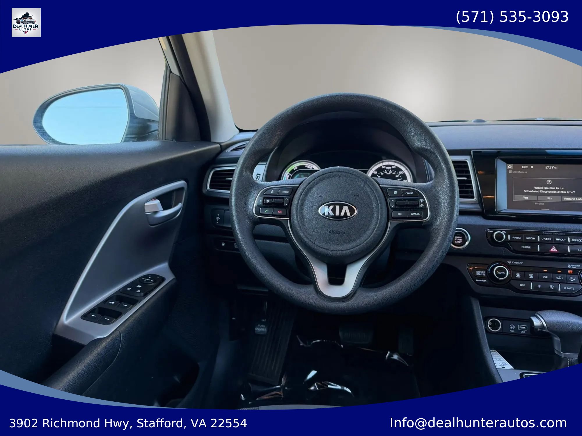Used 2017 Kia Niro LX FWD image 29