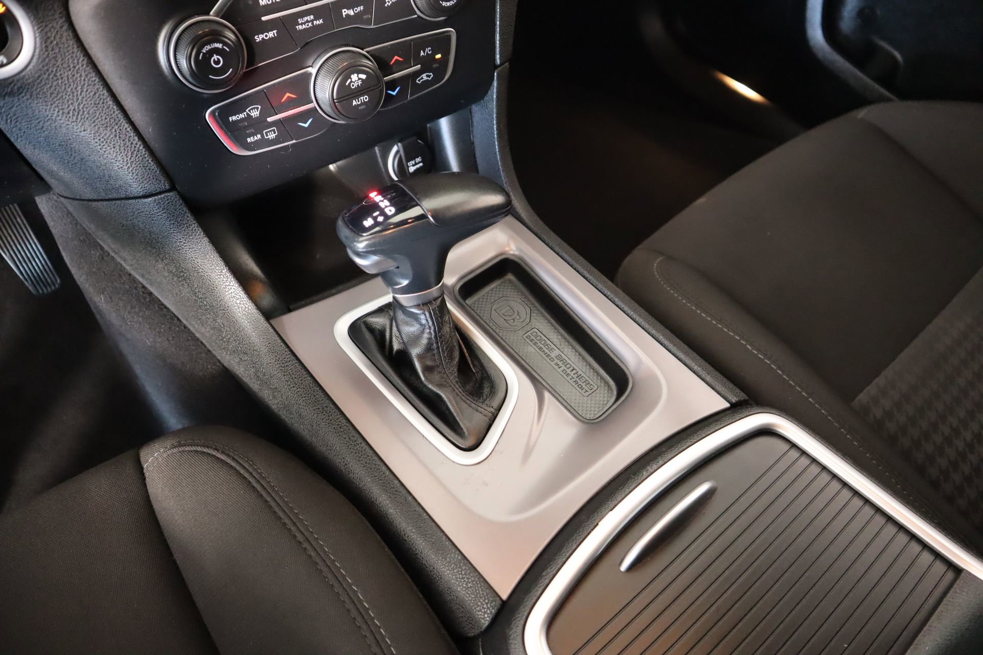 Used 2023 Dodge Charger GT image 7