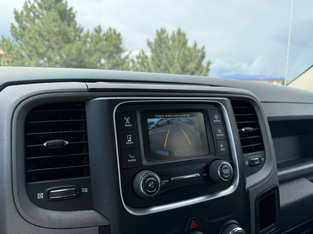 Used 2018 RAM 1500 Express w/ Express Value Package AWD/4WD image 30