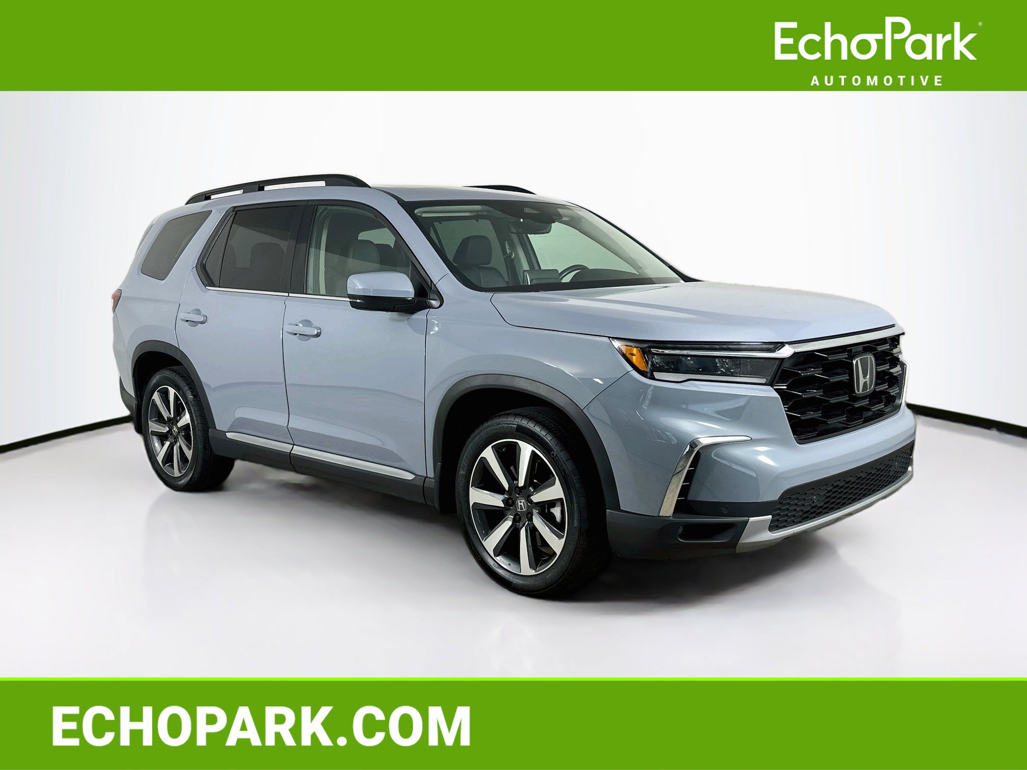 Used 2025 Honda Pilot Touring