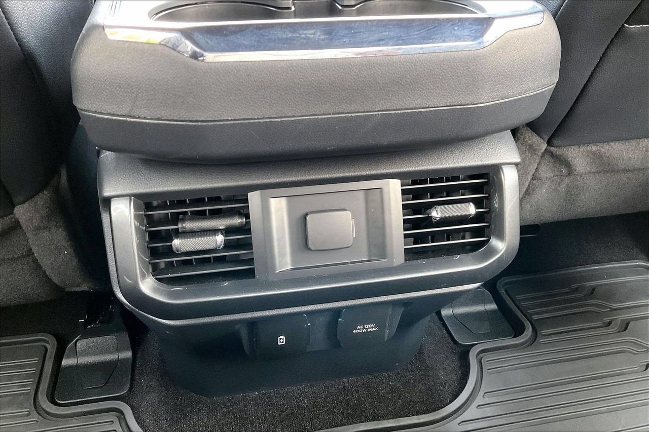 Used 2022 Ford F150 Lariat AWD/4WD image 15