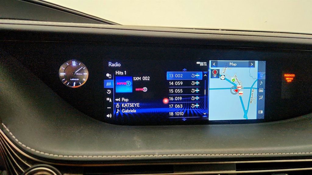 Used 2019 Lexus LS 500 AWD w/ Accessory Package (Z1) image 18