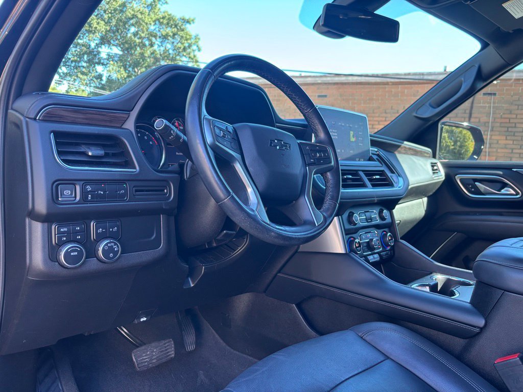 Used 2021 Chevrolet Suburban Z71 AWD/4WD image 18