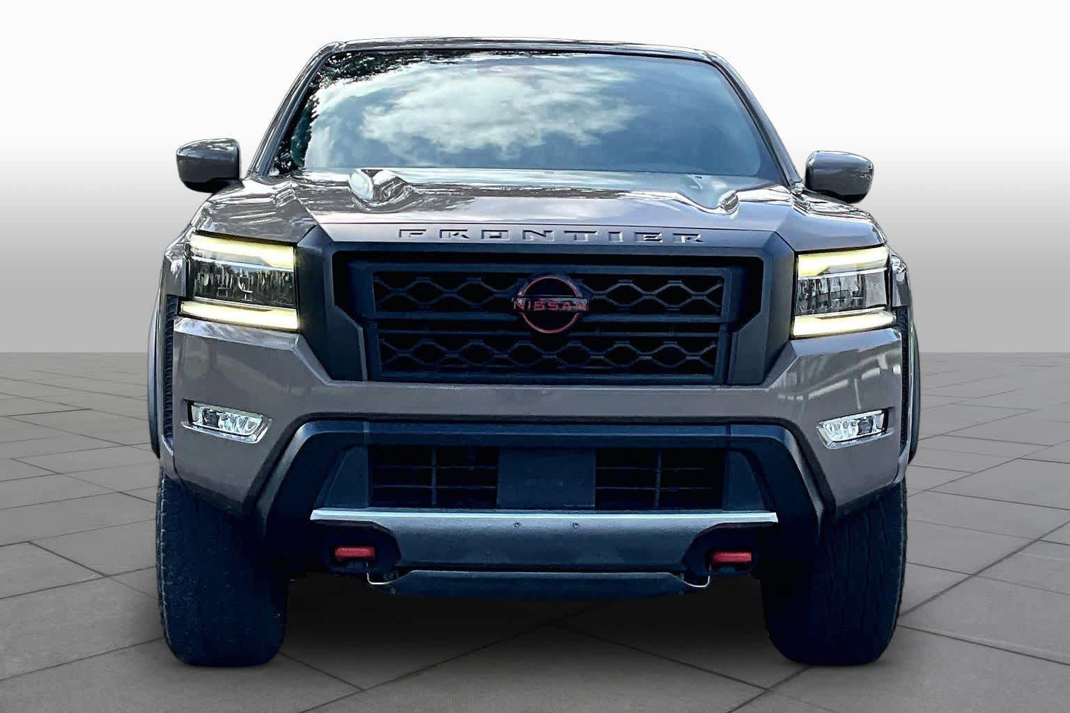 Used 2022 Nissan Frontier PRO-4X w/ Technology Package AWD/4WD image 4