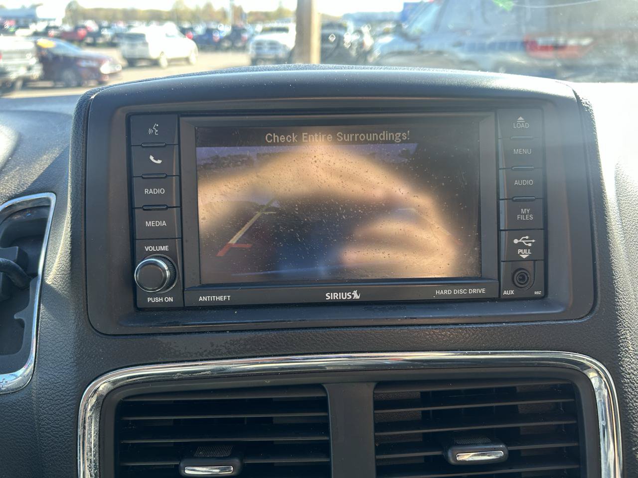 Used 2019 Dodge Grand Caravan SXT FWD image 22