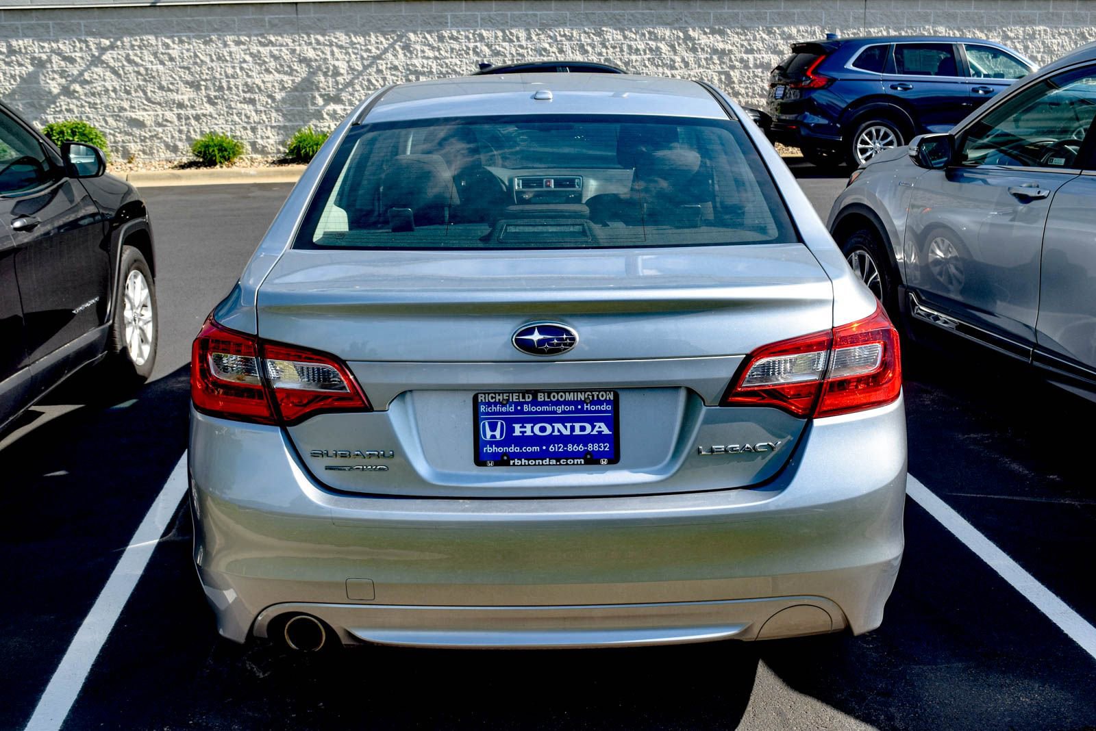 Used 2015 Subaru Legacy 2.5i Premium w/ Popular Package #1 AWD/4WD image 17