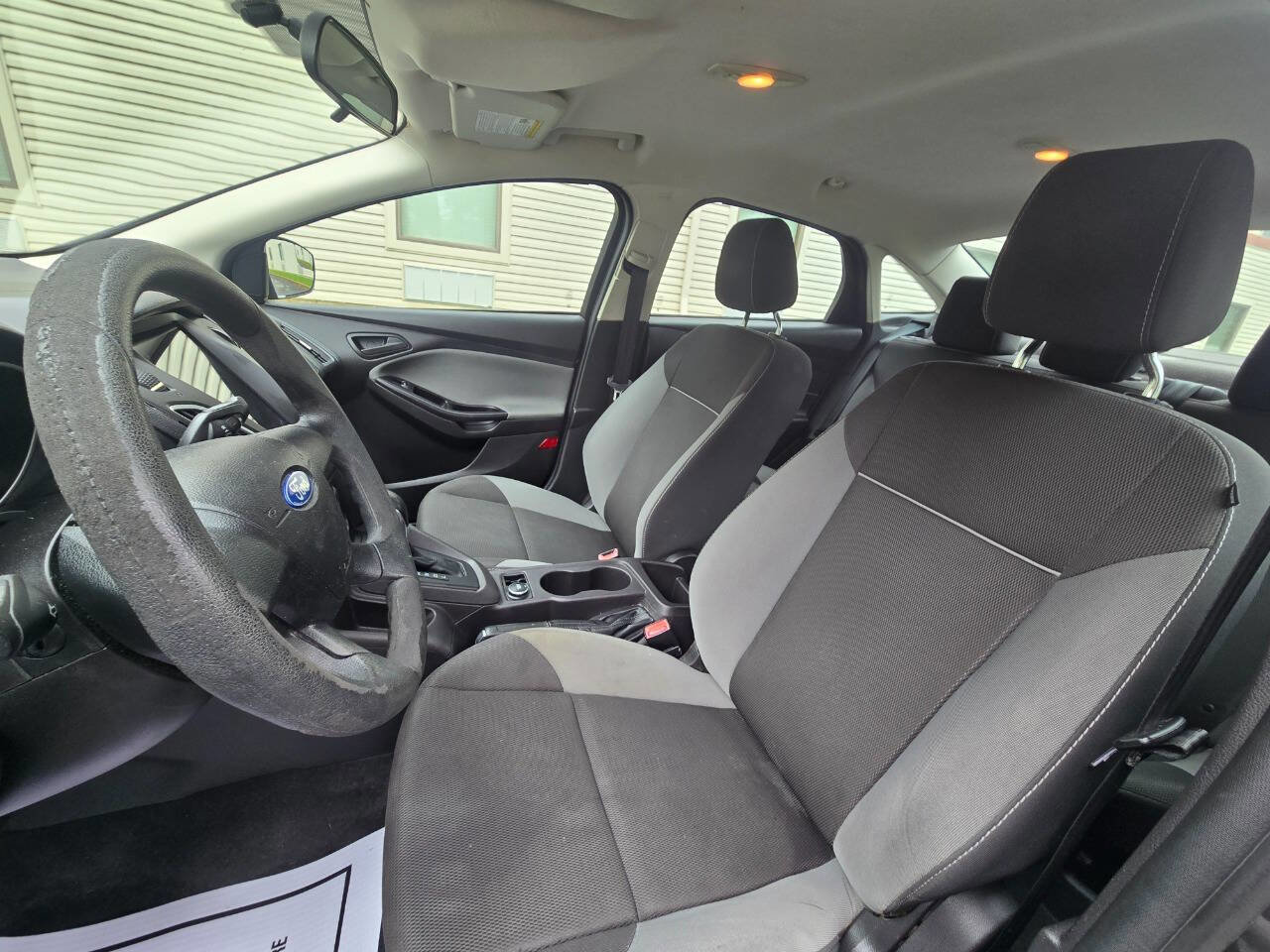 Used 2012 Ford Focus S FWD image 22