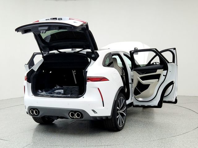 Certified 2026 Jaguar F-PACE SVR image 11