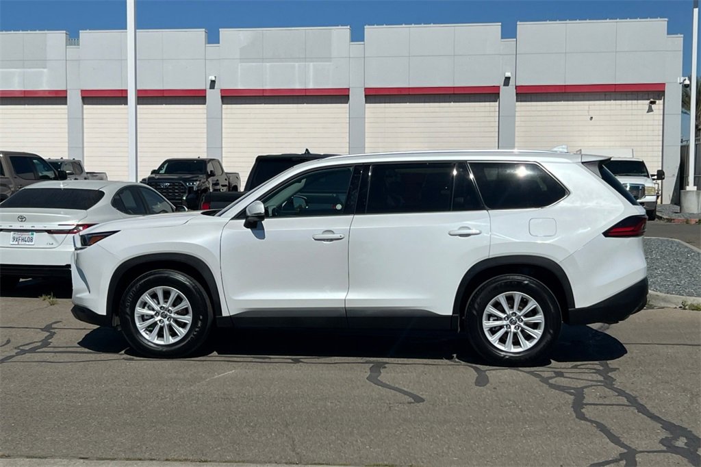 Used 2025 Toyota Grand Highlander AWD image 9
