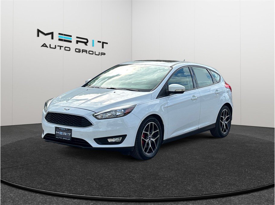 Used 2017 Ford Focus SEL FWD image 4