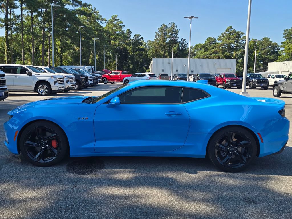 Certified 2022 Chevrolet Camaro LT w/ RS Package RWD image 6