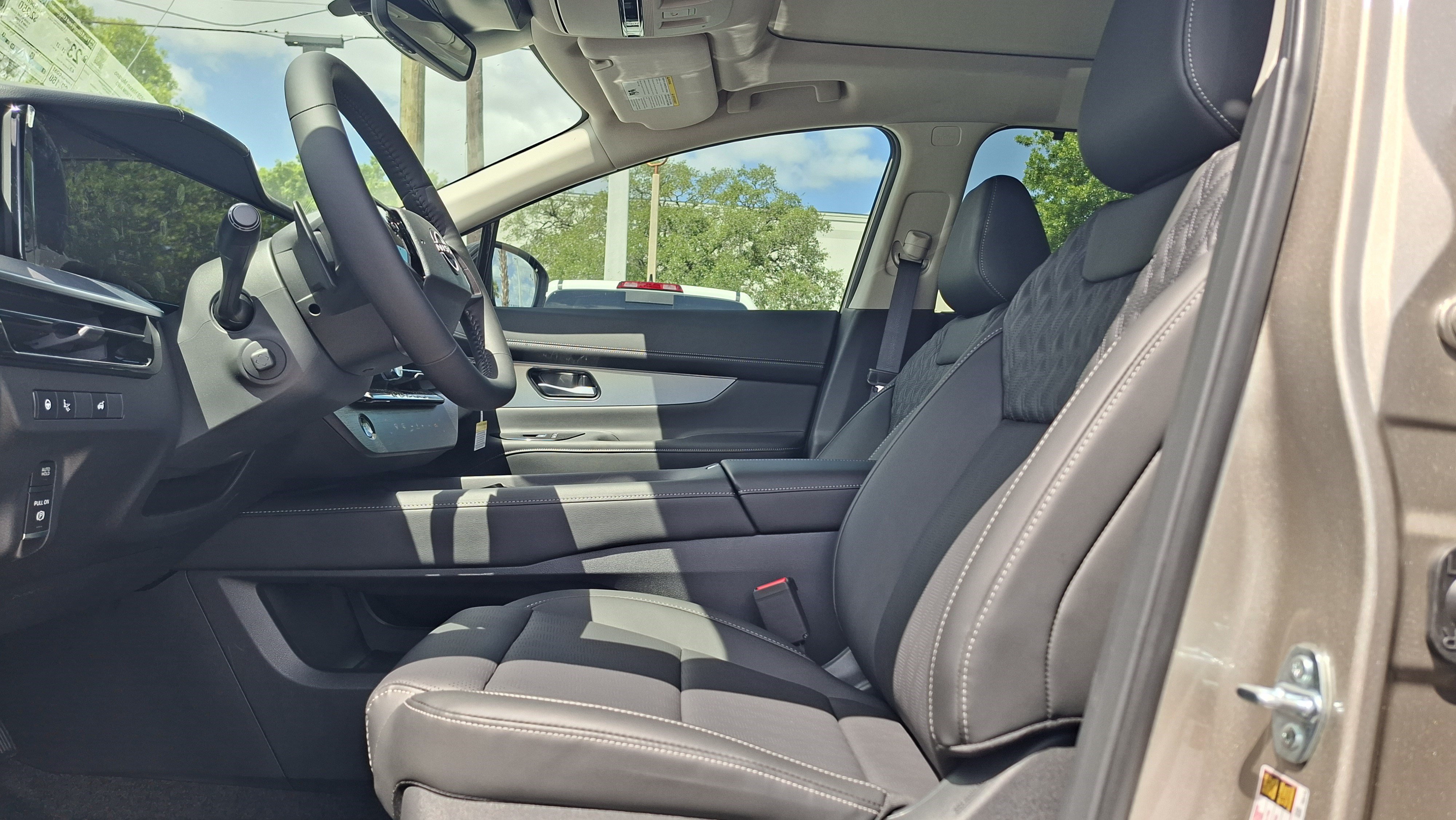 New 2026 Nissan Murano Platinum w/ Cargo Package AWD/4WD image 6