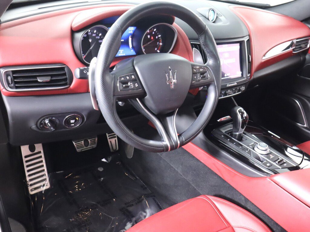 Used 2018 Maserati Levante GranSport AWD/4WD image 9