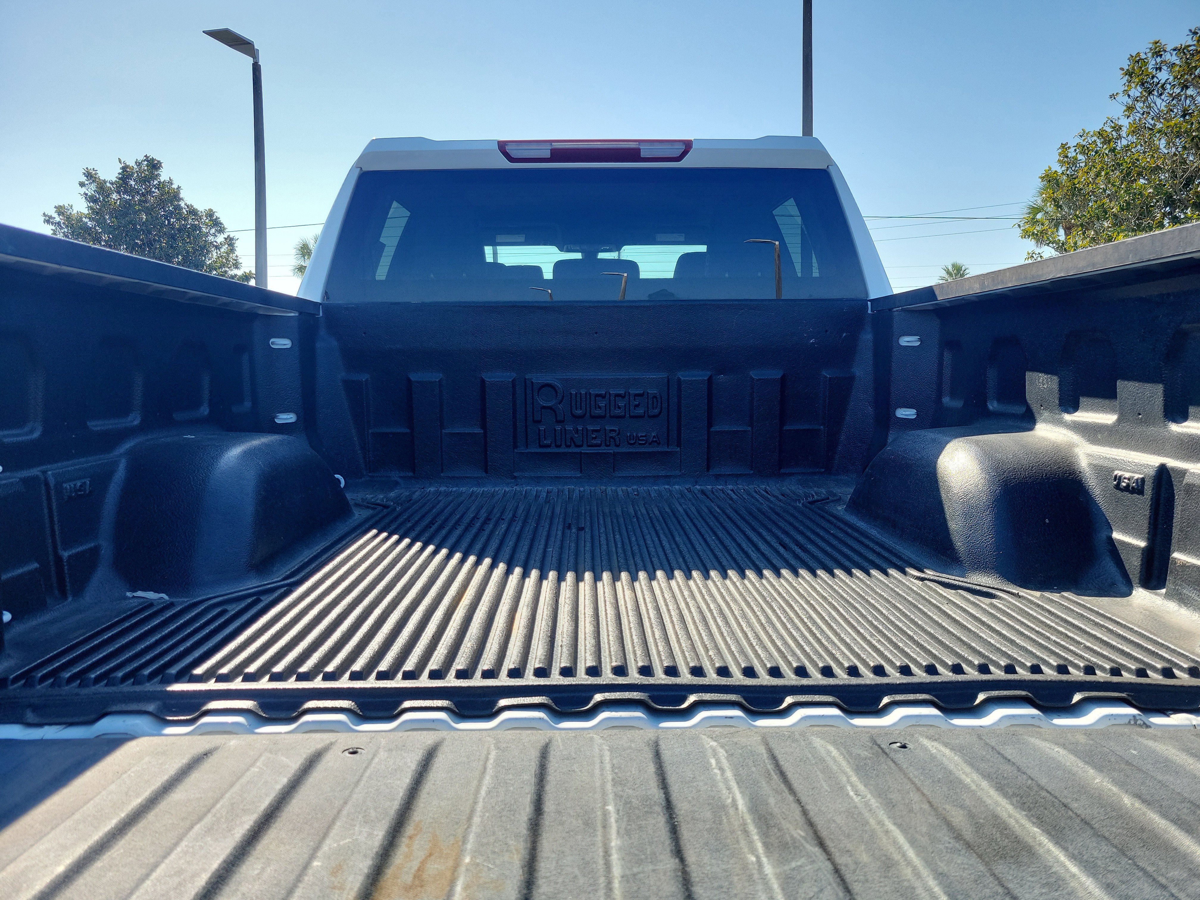 Used 2025 Chevrolet Silverado 1500 LT image 11