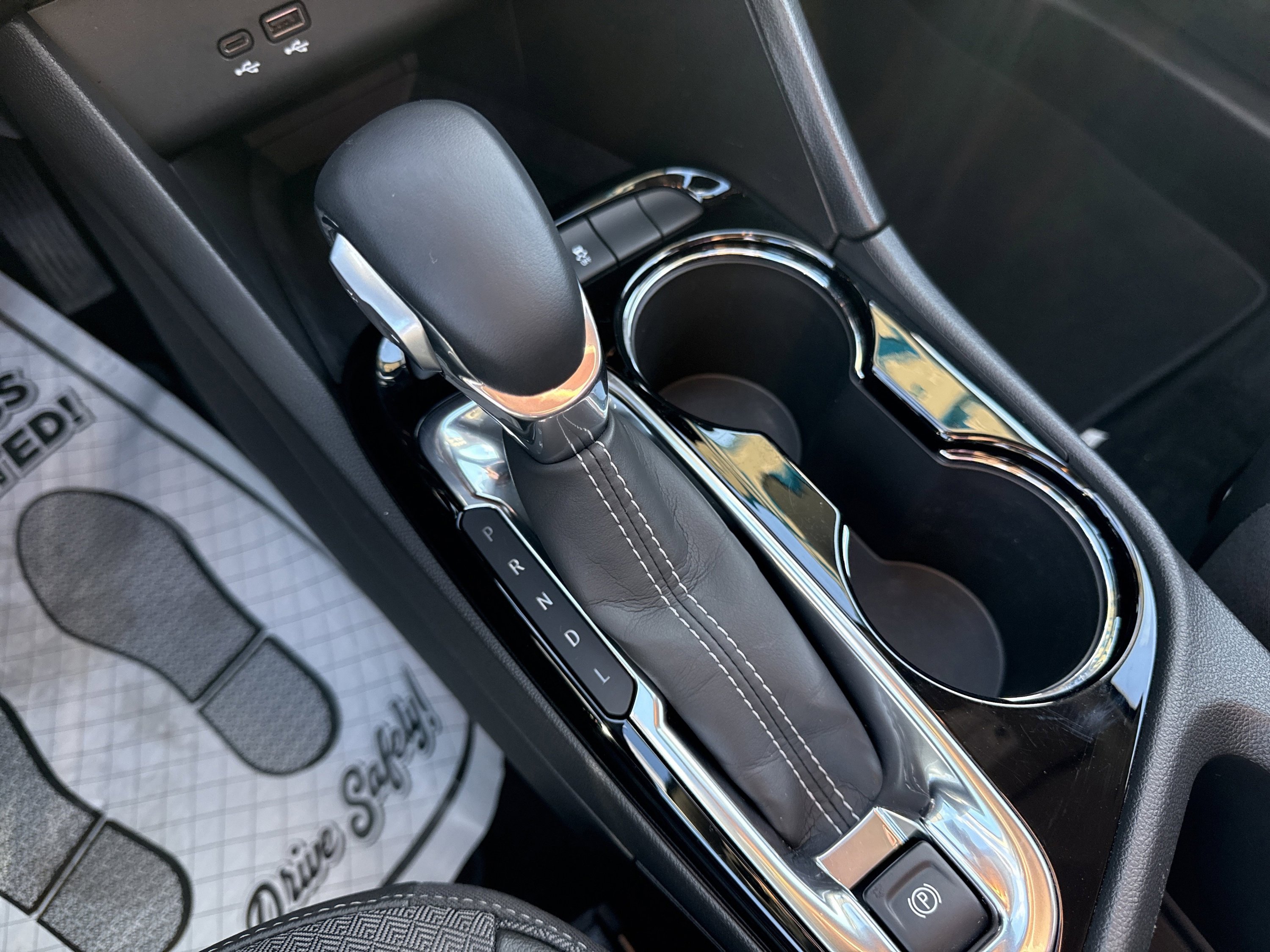 Used 2025 Buick Encore GX Preferred image 12