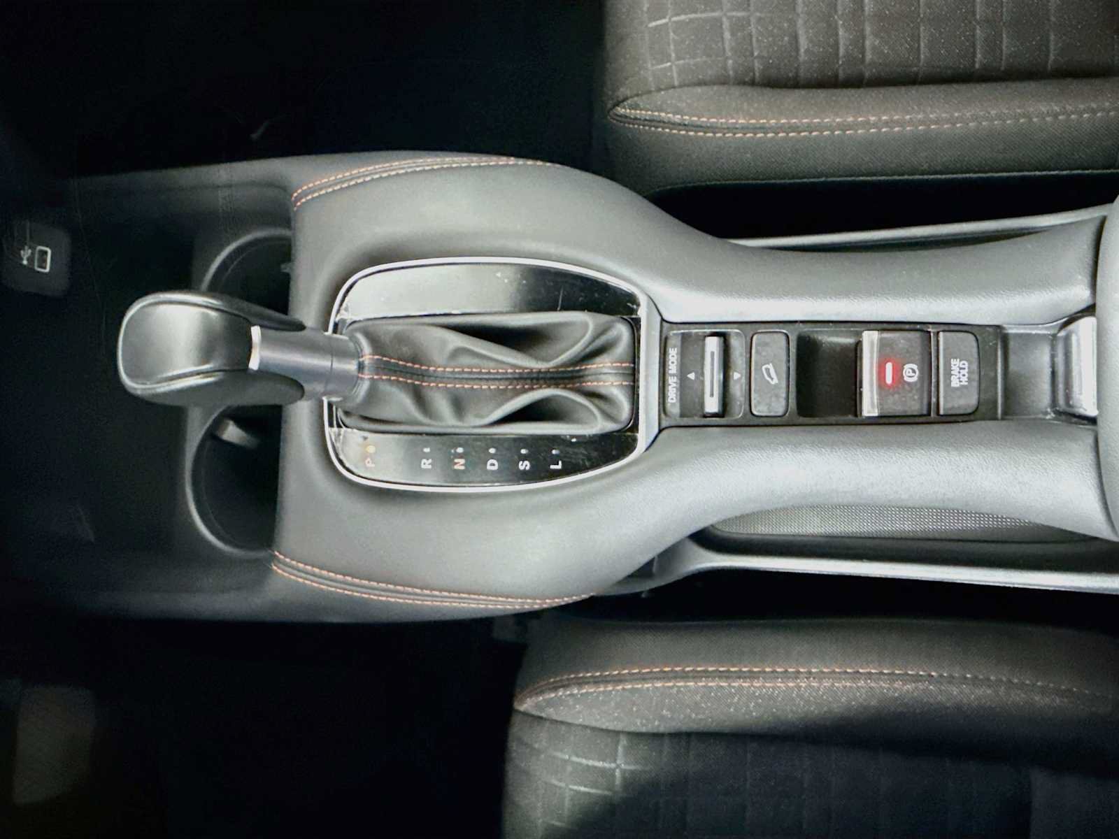 Certified 2025 Honda HR-V Sport image 13