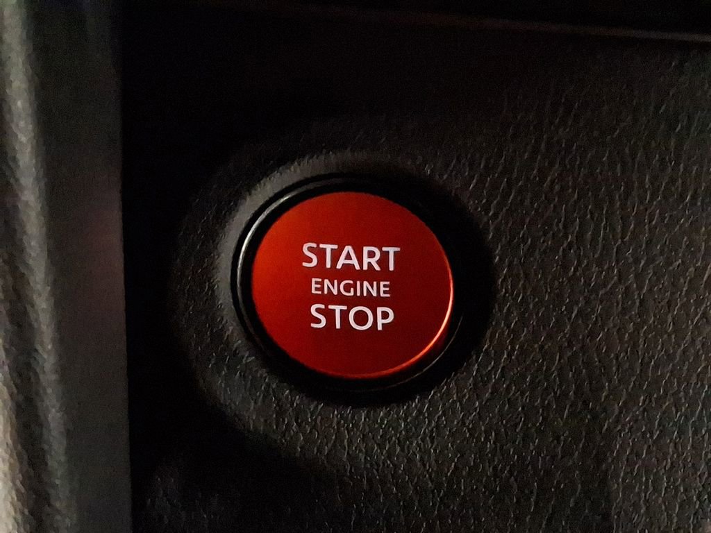 Used 2025 Nissan Z NISMO w/ Floor Mat Package image 20