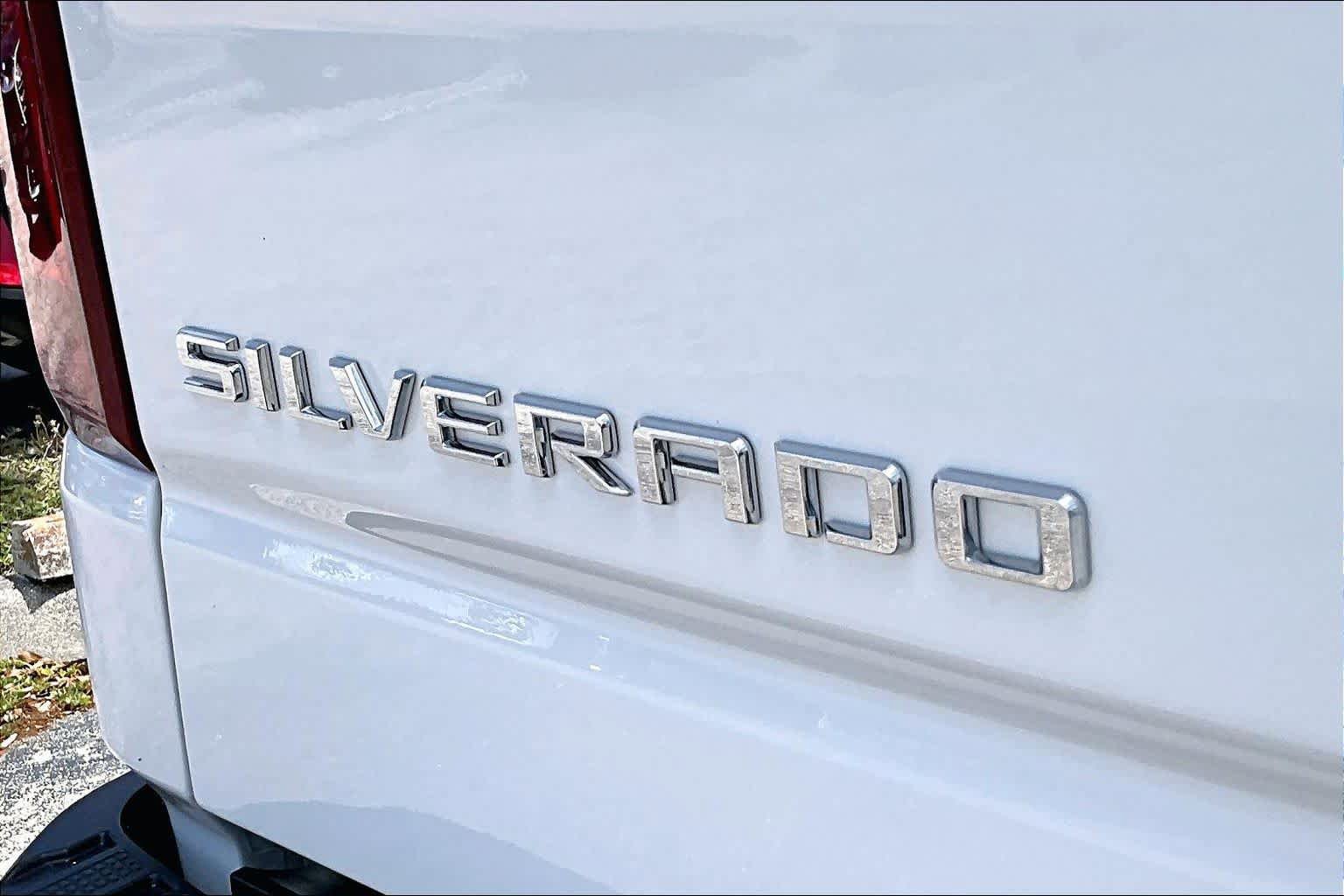 Used 2026 Chevrolet Silverado 1500 ZR2 image 10