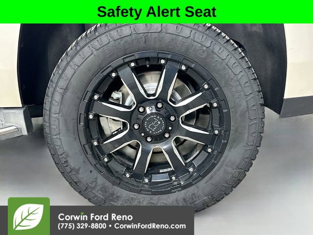 Used 2015 GMC Yukon Denali AWD/4WD image 34