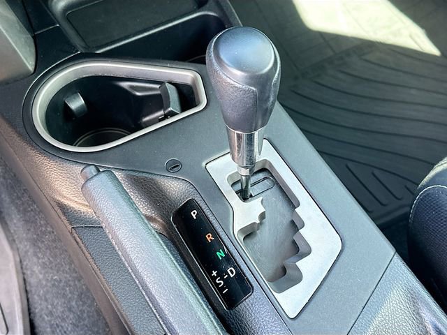 Used 2018 Toyota RAV4 XLE FWD image 17