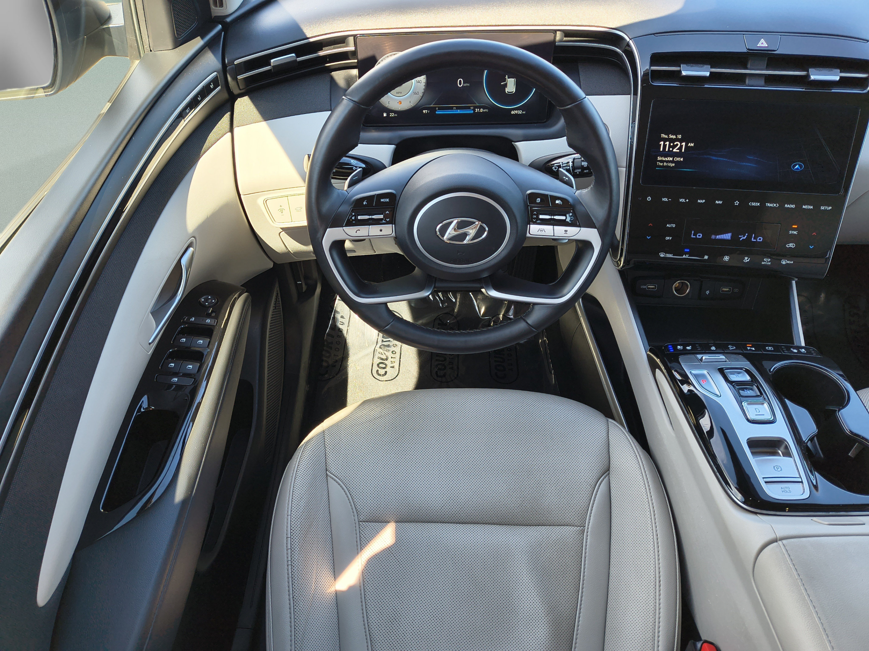 Certified 2024 Hyundai Tucson Limited FWD image 12