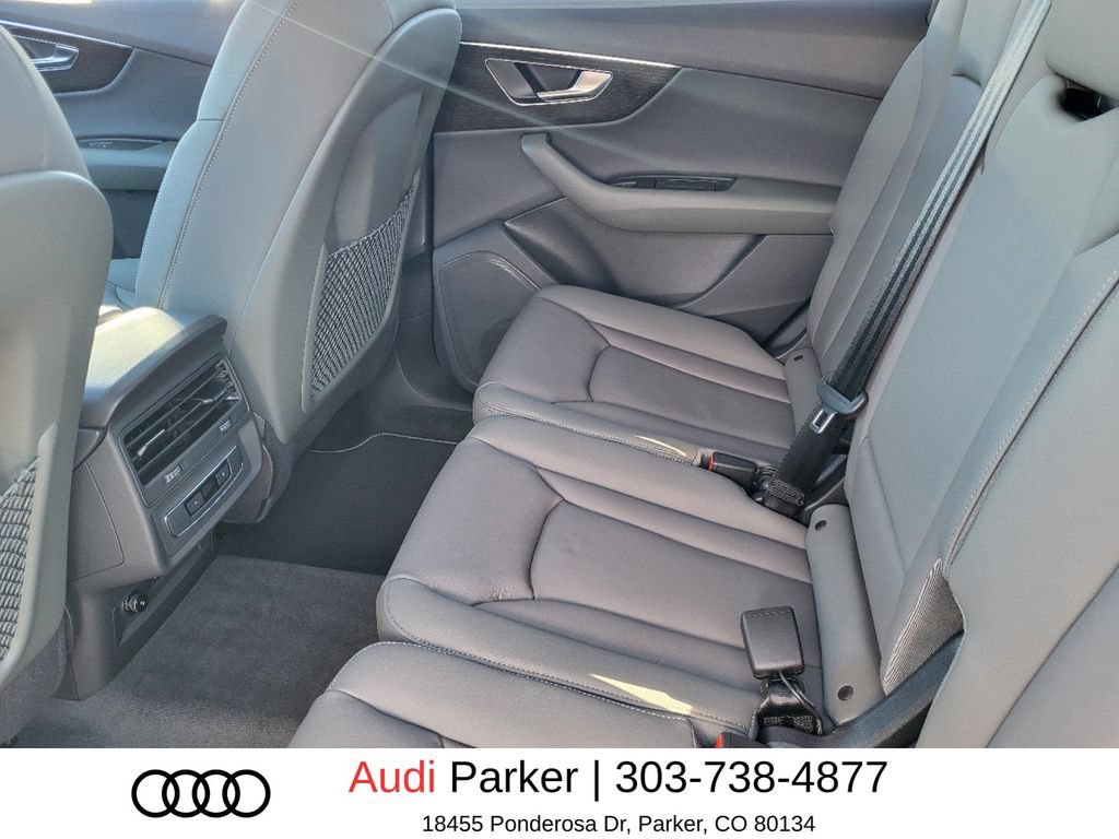 New 2025 Audi Q7 3.0T Premium AWD/4WD image 9