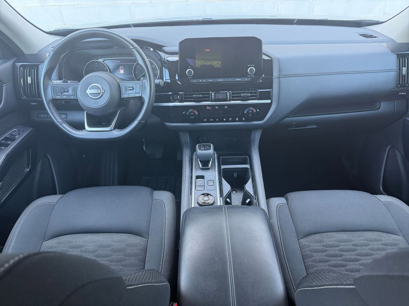 Used 2025 Nissan Pathfinder SV AWD/4WD image 44