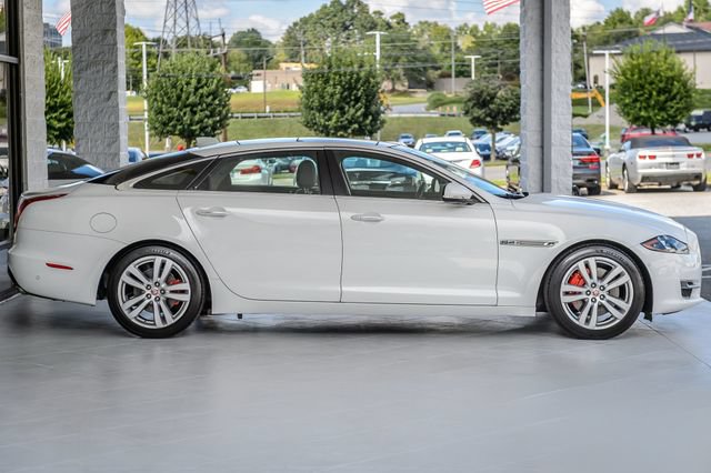 Used 2019 Jaguar XJ L Portfolio RWD image 53