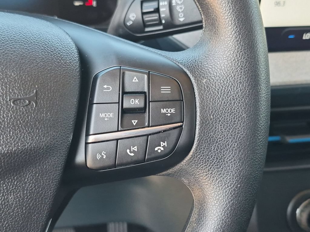 Used 2025 Ford Maverick XLT w/ Equipment Group 302A AWD/4WD image 24
