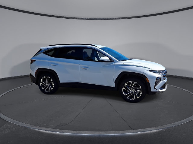 New 2026 Hyundai Tucson SEL Plus w/ Tow & Go Package FWD image 10