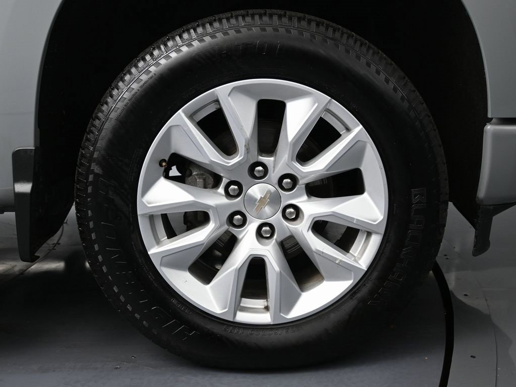 Used 2024 Chevrolet Silverado 1500 Custom image 12